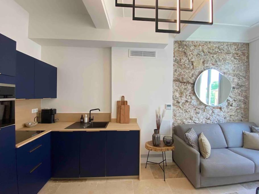 Au Coeur Du Viel Antibes - Cosy Appartement Zewnętrze zdjęcie