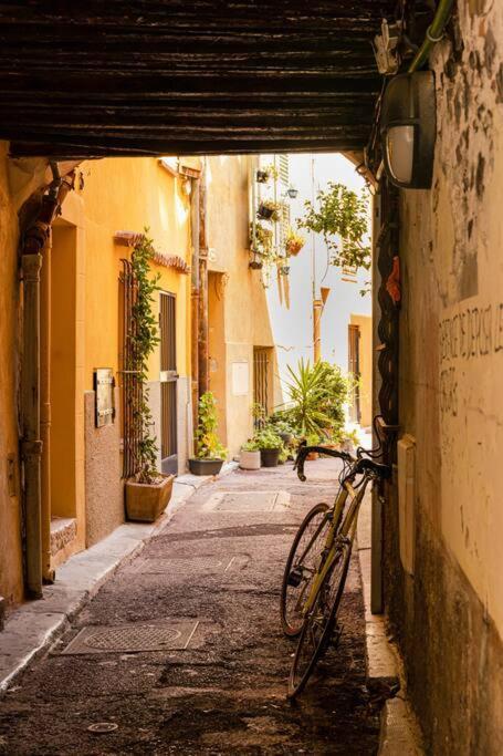 Au Coeur Du Viel Antibes - Cosy Appartement Zewnętrze zdjęcie